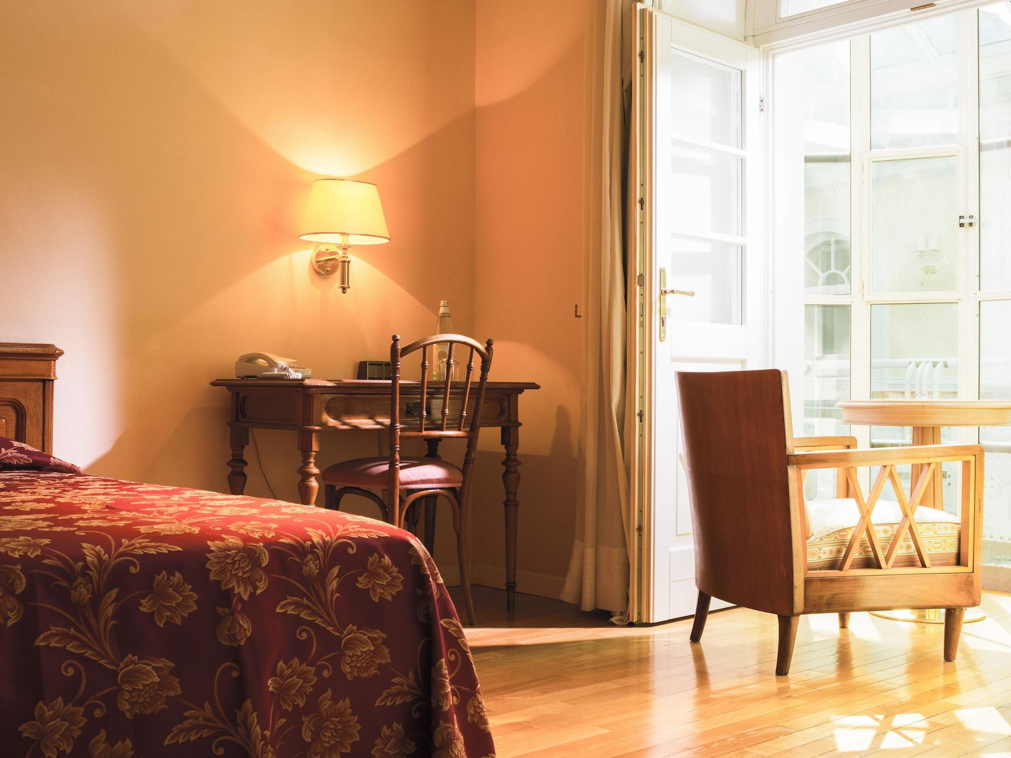 Grand Imperial Hotel