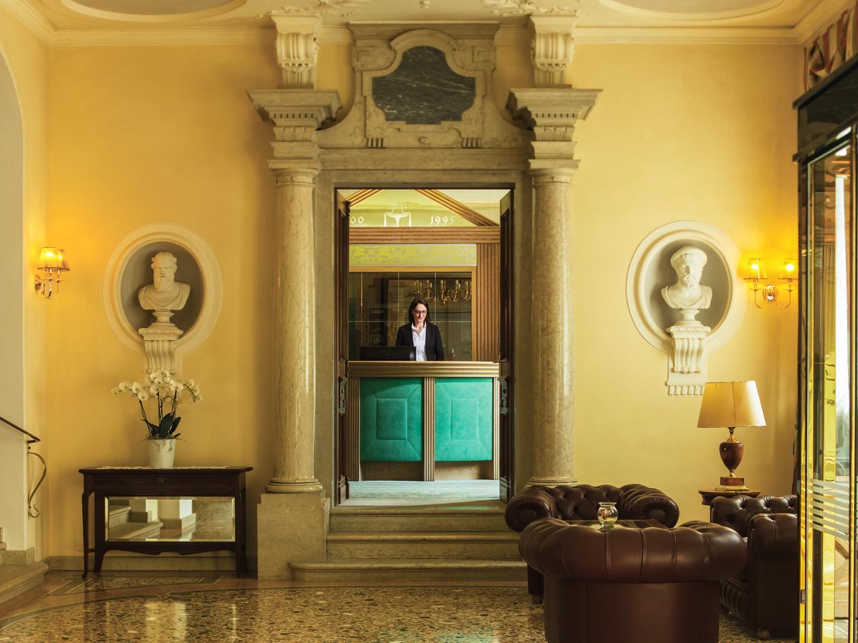Grand Imperial Hotel 4*