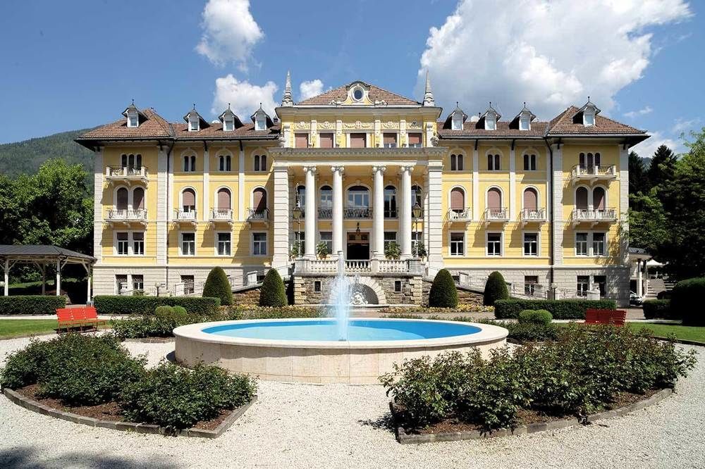 Grand Imperial Hotel