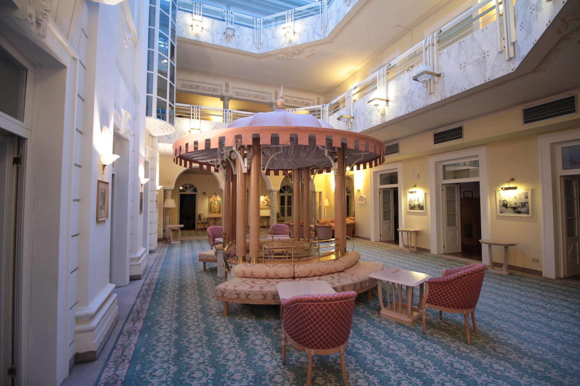 Grand Imperial 4*